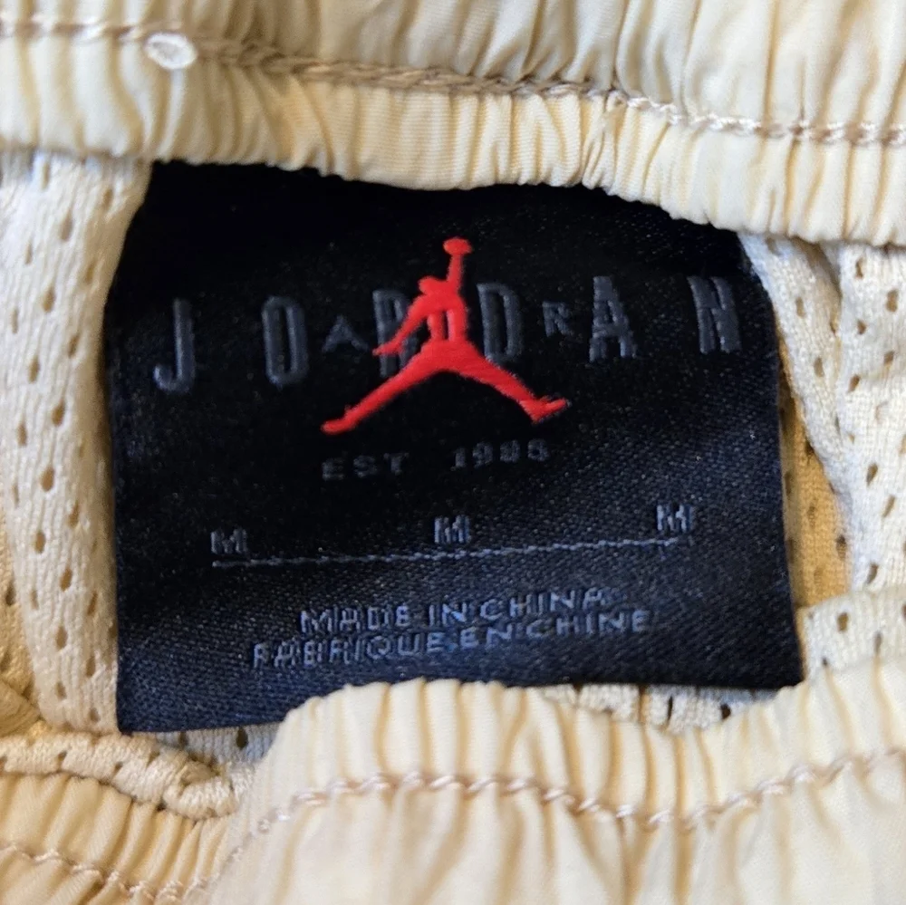 Nile Air Jordan 23 Beige Sezame Shirts Printed With Logo